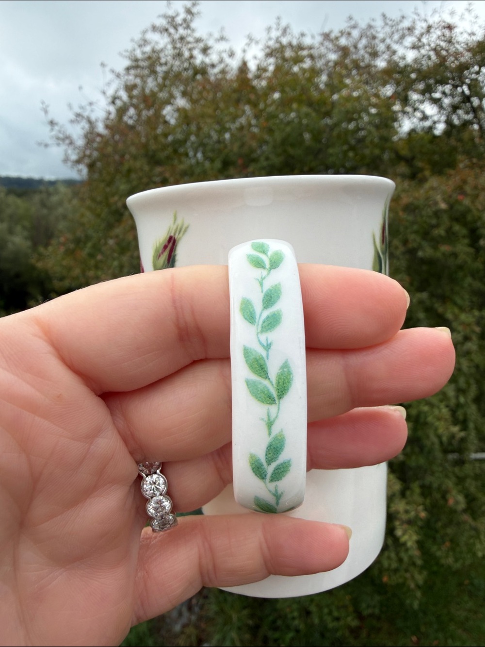 Roy Kirkham Redouté Roses Mug - Picture 5 of 9